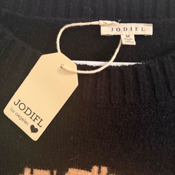 JODIFL Bear Sweater - NEW with tags! - Picture 5 of 6